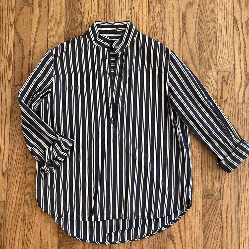 J.Crew (Navy Blue and White) (size 4)